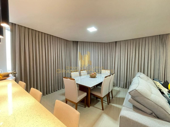 Imagem Apartamento com 2 Quartos à Venda, 92 m² em Centro - Balneário Camboriú Imagem Apartamento com 2 Quartos à Venda, 92 m² em Centro - Balneário Camboriú