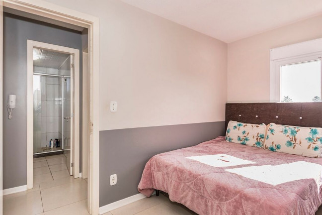 Imagem Apartamento com 2 Quartos à Venda, 47 m² em Restinga - Porto Alegre