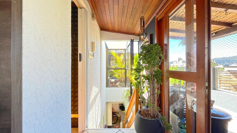 Imagem Cobertura com 2 Quartos à Venda, 131 m² em Petrópolis - Porto Alegre Imagem Cobertura com 2 Quartos à Venda, 131 m² em Petrópolis - Porto Alegre
