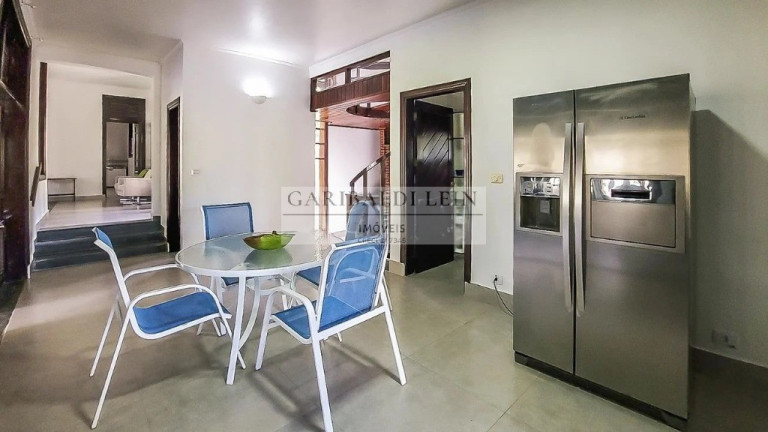 Imagem Sobrado com 5 Quartos à Venda, 485 m² em Lagoinha - Ubatuba