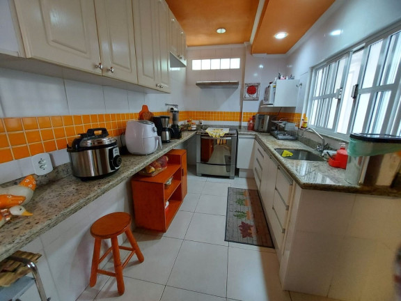 Imagem Casa com 3 Quartos à Venda, 114 m² em São Pedro - Teresópolis Imagem Casa com 3 Quartos à Venda, 114 m² em São Pedro - Teresópolis
