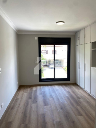 Imagem Casa de Condomínio com 4 Quartos à Venda, 257 m² em Alphaville - Santana De Parnaíba Imagem Casa de Condomínio com 4 Quartos à Venda, 257 m² em Alphaville - Santana De Parnaíba