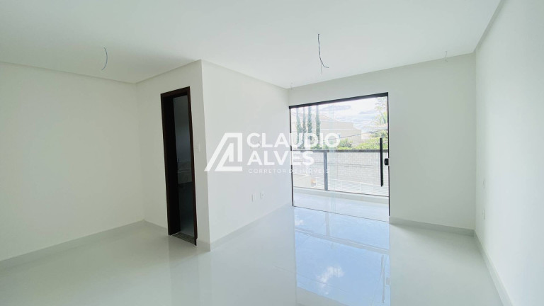 Imagem Casa com 4 Quartos à Venda, 137 m² em Sim - Feira De Santana