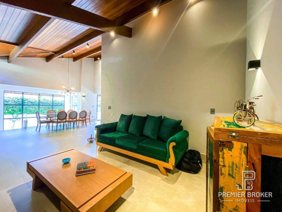 Imagem Casa com 4 Quartos à Venda, 260 m² em Comary - Teresópolis
