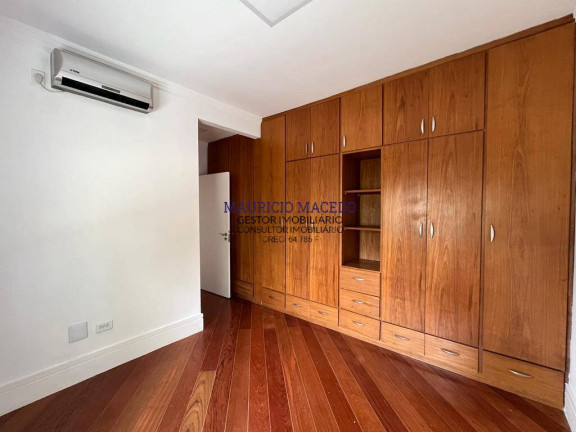Imagem Casa com 4 Quartos à Venda, 420 m² em Alphaville - Santana De Parnaíba Imagem Casa com 4 Quartos à Venda, 420 m² em Alphaville - Santana De Parnaíba