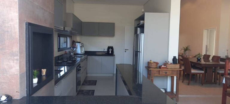 Imagem Casa com 3 Quartos para Alugar, 224 m² em Samambaia Parque Residencial - Bauru