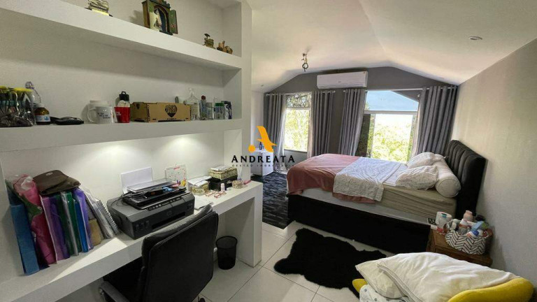Imagem Casa de Condomínio com 4 Quartos à Venda, 300 m² em Vargem Grande - Rio De Janeiro