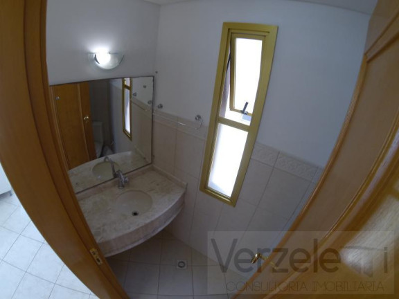 Imagem Apartamento com 3 Quartos à Venda, 157 m² em Centro - Balneário Camboriú Imagem Apartamento com 3 Quartos à Venda, 157 m² em Centro - Balneário Camboriú