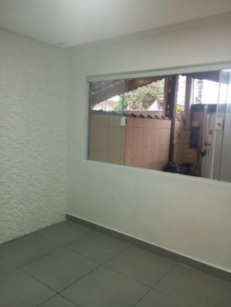 Imagem Casa com 2 Quartos à Venda, 81 m² em Nova Mirim - Praia Grande Imagem Casa com 2 Quartos à Venda, 81 m² em Nova Mirim - Praia Grande