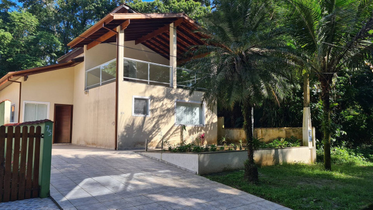 Casa com 2 Quartos à Venda, 237 m² em Mar Verde Ii - Caraguatatuba