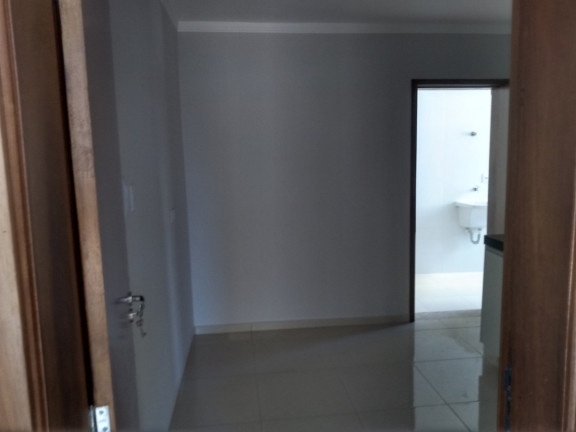 Imagem Apartamento com 2 Quartos à Venda,  em Bauru