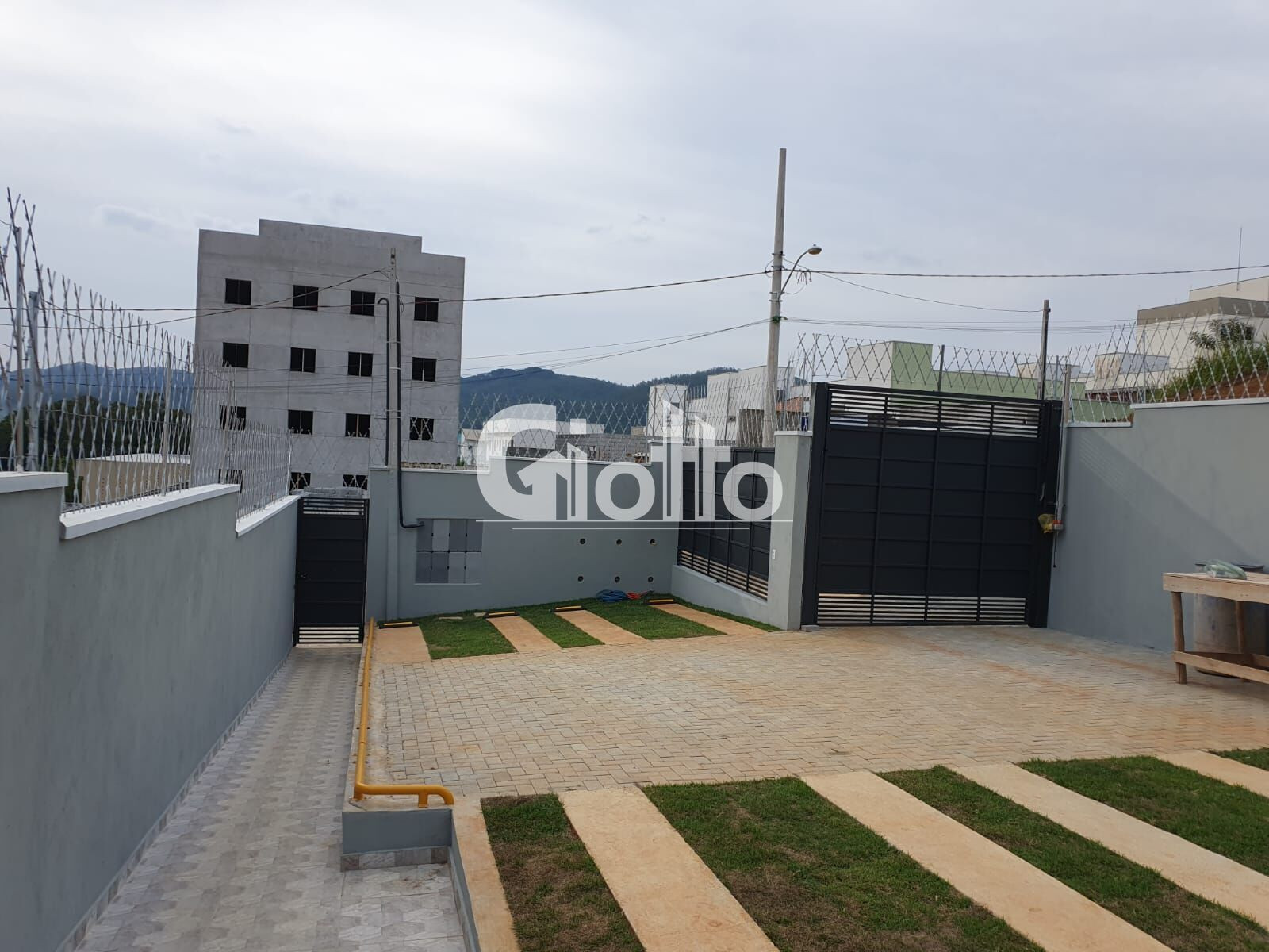 Imagem Casa de Condomínio com 2 Quartos à Venda, 67 m² em Vila São Paulo - Mogi Das Cruzes