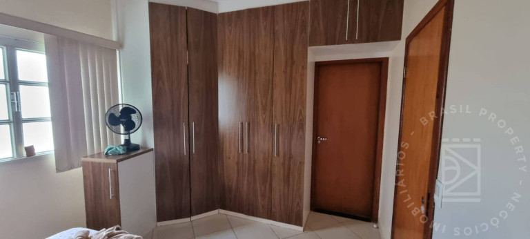Imagem Casa com 4 Quartos à Venda, 265 m² em O Estribo - Avaré Imagem Casa com 4 Quartos à Venda, 265 m² em O Estribo - Avaré