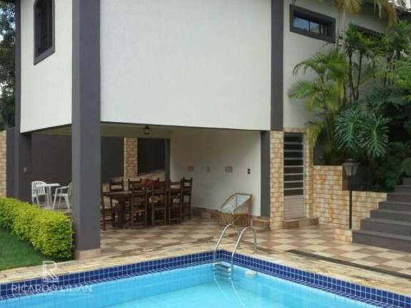 Imagem Casa com 4 Quartos à Venda, 440 m² em Vila Santista - Atibaia Imagem Casa com 4 Quartos à Venda, 440 m² em Vila Santista - Atibaia