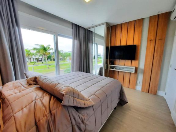 Imagem Casa com 5 Quartos à Venda, 370 m² em Centro - Xangri-la Imagem Casa com 5 Quartos à Venda, 370 m² em Centro - Xangri-la