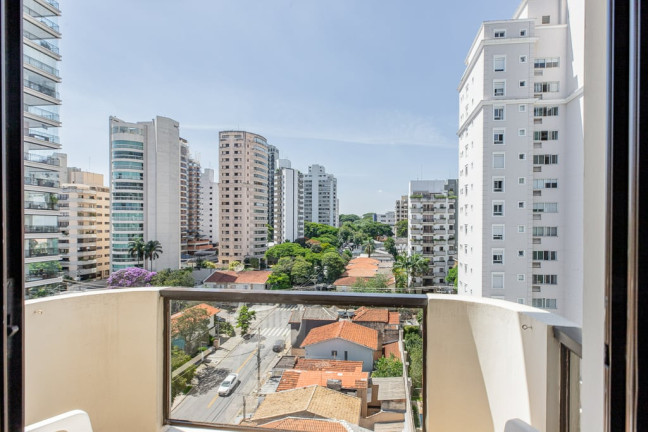 Imagem Imóvel com 4 Quartos à Venda, 185 m² em Moema - São Paulo