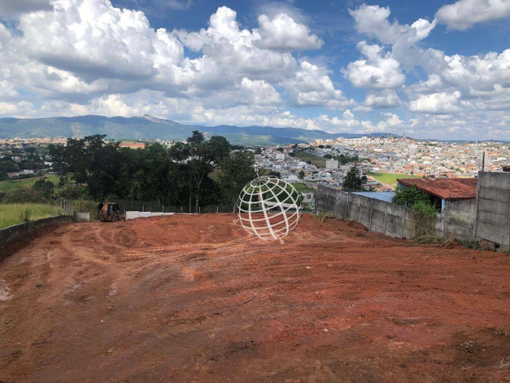 Terreno à Venda, 1.596 m² em Jardim Colonial - Atibaia