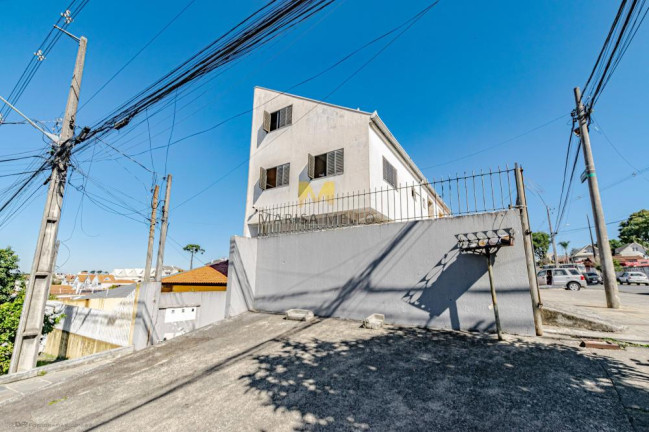 Imagem Sobrado com 3 Quartos à Venda,  em Bairro Alto - Curitiba