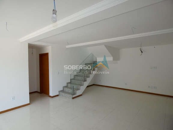 Imagem Casa com 4 Quartos à Venda, 400 m² em Vargem Grande - Teresópolis