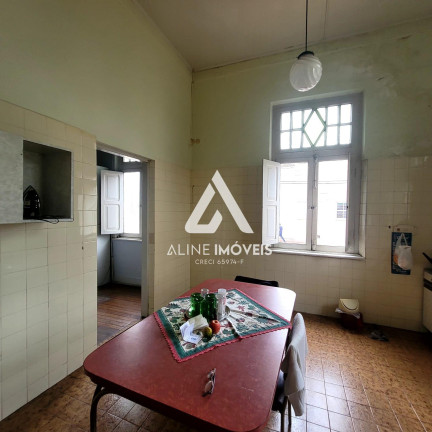 Imagem Casa com 4 Quartos à Venda, 264 m² em Centro - Cruz Alta Imagem Casa com 4 Quartos à Venda, 264 m² em Centro - Cruz Alta