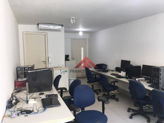Imagem Sala Comercial à Venda, 30 m² em Centro - Niterói Imagem Sala Comercial à Venda, 30 m² em Centro - Niterói