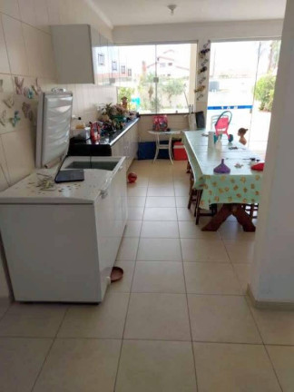 Imagem Casa com 6 Quartos à Venda, 674 m² em Cidade Nova Peruibe - Peruíbe