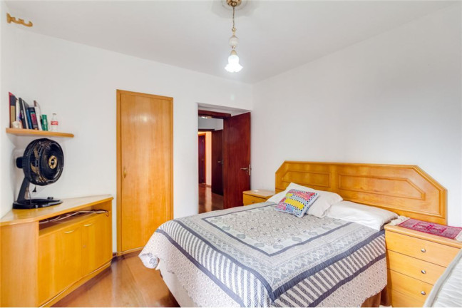 Imagem Imóvel com 3 Quartos à Venda, em Saúde - São Paulo Imagem Imóvel com 3 Quartos à Venda, em Saúde - São Paulo