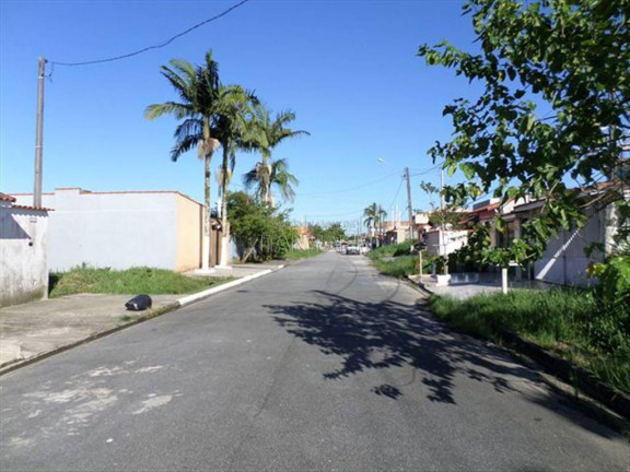 Imagem Casa com 2 Quartos à Venda, 70 m² em Jd Suarao - Itanhaem Imagem Casa com 2 Quartos à Venda, 70 m² em Jd Suarao - Itanhaem