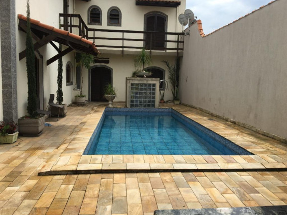 Imagem Sobrado com 5 Quartos à Venda, 200 m² em Jardim Carlos Cooper - Suzano Imagem Sobrado com 5 Quartos à Venda, 200 m² em Jardim Carlos Cooper - Suzano