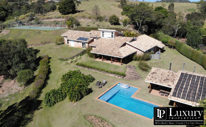 Casa de Condomínio com 4 Quartos à Venda,  em Joaquim Egídio - Campinas