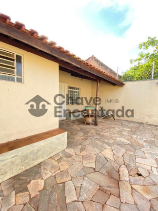 Casa com 4 Quartos à Venda, 395 m² em Vila Moimaz - Birigui
