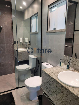 Imagem Casa com 4 Quartos à Venda, 351 m² em Centro - Eusébio