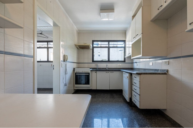 Apartamento com 4 Quartos à Venda, 178 m² em Moema - São Paulo