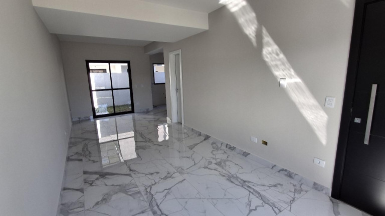Imagem Casa com 3 Quartos à Venda, 118 m² em Xaxim - Curitiba
