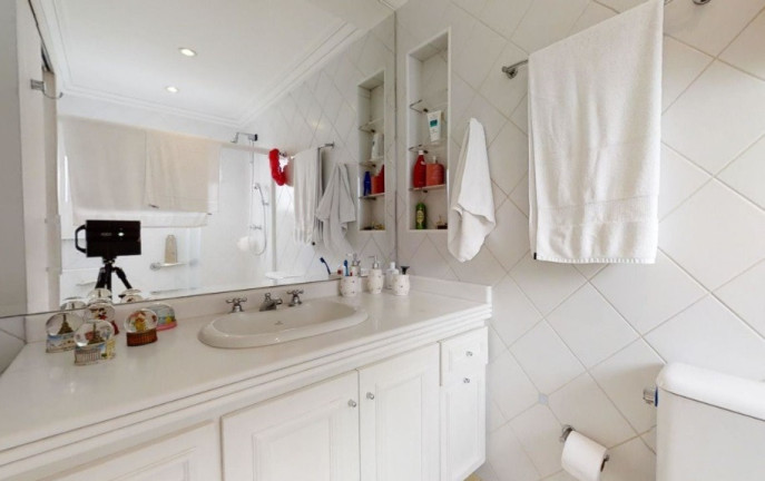 Imagem Imóvel com 3 Quartos à Venda, 212 m² em Vila Suzana - São Paulo Imagem Imóvel com 3 Quartos à Venda, 212 m² em Vila Suzana - São Paulo