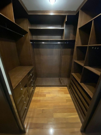 Imagem Imóvel com 3 Quartos à Venda, 196 m² em Indianópolis - São Paulo Imagem Imóvel com 3 Quartos à Venda, 196 m² em Indianópolis - São Paulo