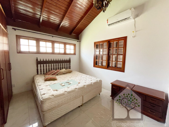Imagem Casa com 3 Quartos à Venda, 250 m² em Sambaqui - Florianópolis