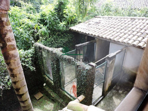 Imagem Casa com 5 Quartos à Venda, 1 m² em Fazendinha - Carapicuíba