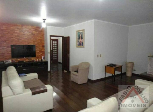 Imagem Sobrado com 4 Quartos à Venda, 244 m² em Interlagos - São Paulo Imagem Sobrado com 4 Quartos à Venda, 244 m² em Interlagos - São Paulo