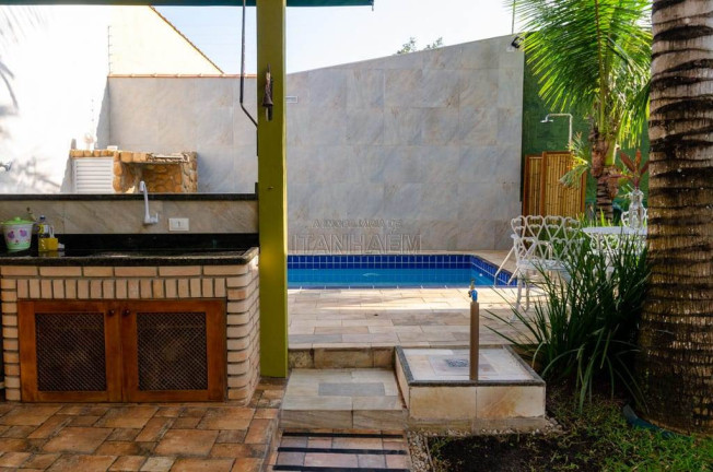 Imagem Casa com 3 Quartos à Venda, 128 m² em Jd Suarao - Itanhaem Imagem Casa com 3 Quartos à Venda, 128 m² em Jd Suarao - Itanhaem