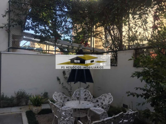 Casa de Condomínio com 3 Quartos à Venda, 238 m² em Cambuci - São Paulo