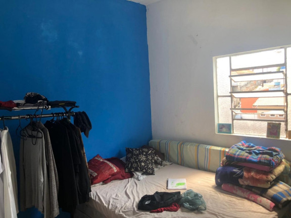 Imagem Casa com 6 Quartos à Venda,  em Vila Três Irmãos  - Carapicuíba