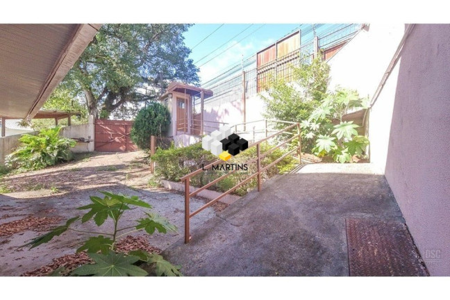 Imagem Casa com 8 Quartos à Venda, 1.278 m² em Glória - Porto Alegre Imagem Casa com 8 Quartos à Venda, 1.278 m² em Glória - Porto Alegre