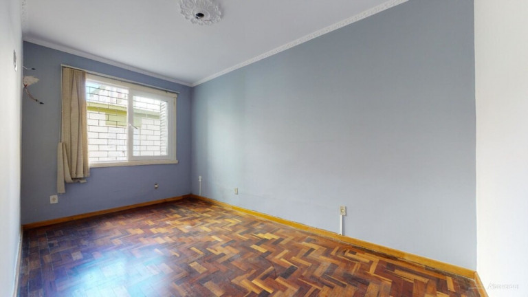 Imagem Imóvel com 3 Quartos à Venda, 80 m² em Medianeira - Porto Alegre Imagem Imóvel com 3 Quartos à Venda, 80 m² em Medianeira - Porto Alegre