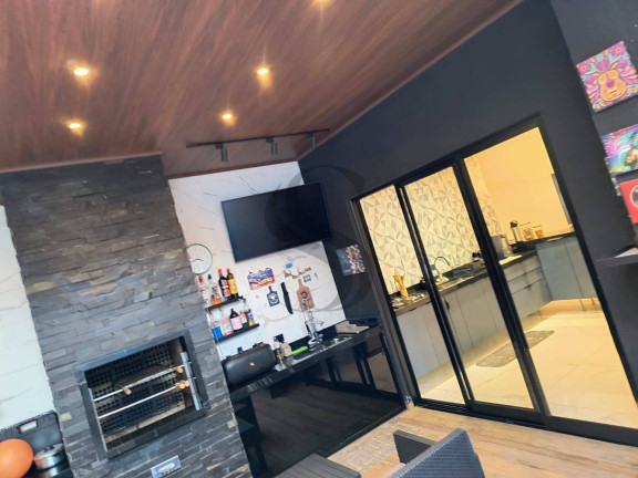 Imagem Casa com 2 Quartos à Venda, 160 m² em Horto Florestal - Sorocaba Imagem Casa com 2 Quartos à Venda, 160 m² em Horto Florestal - Sorocaba
