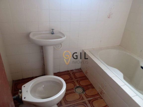 Imagem Sobrado com 2 Quartos à Venda, 211 m² em Parque Santo Antônio - Jacareí