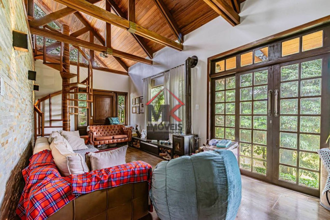 Imagem Chácara com 11 Quartos à Venda, 4.249 m² em Recreio Da Serra - Piraquara Imagem Chácara com 11 Quartos à Venda, 4.249 m² em Recreio Da Serra - Piraquara