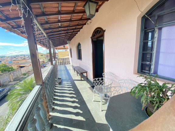 Imagem Casa à Venda, 360 m² em Belo Horizonte Imagem Casa à Venda, 360 m² em Belo Horizonte