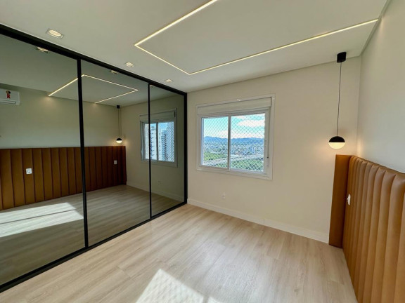 Imagem Apartamento com 3 Quartos à Venda, 125 m² em Centro - Balneário Camboriú