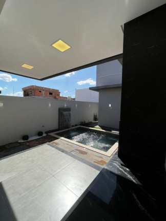 Imagem Casa com 3 Quartos à Venda, 160 m² em Jardins Bolonha - Senador Canedo Imagem Casa com 3 Quartos à Venda, 160 m² em Jardins Bolonha - Senador Canedo